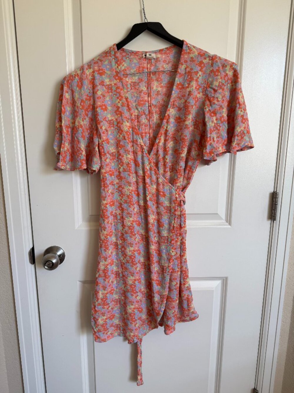 Billabong Floral Wrap Dress, L